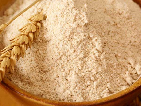 Fornitore-di-farina-bramata-sfusa-per-polenta-modena